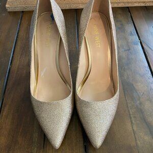 Nine West Gold Glitter Pointed Toe Women's Pumps Size 6.5